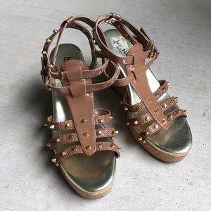 MICHAEL Michael Kors studded sandals. Size 4